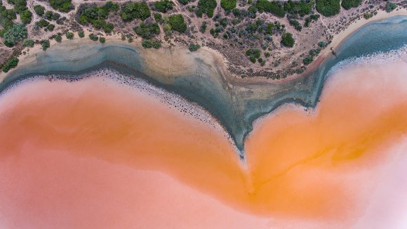 Salina di Colostrai - Salt evaporation pond of Ccolostrai